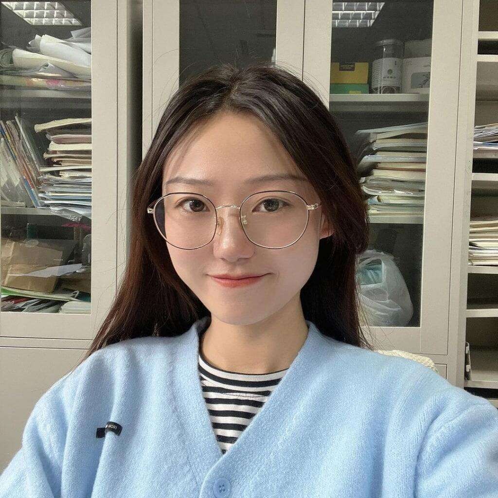 苏悦飞的照片
