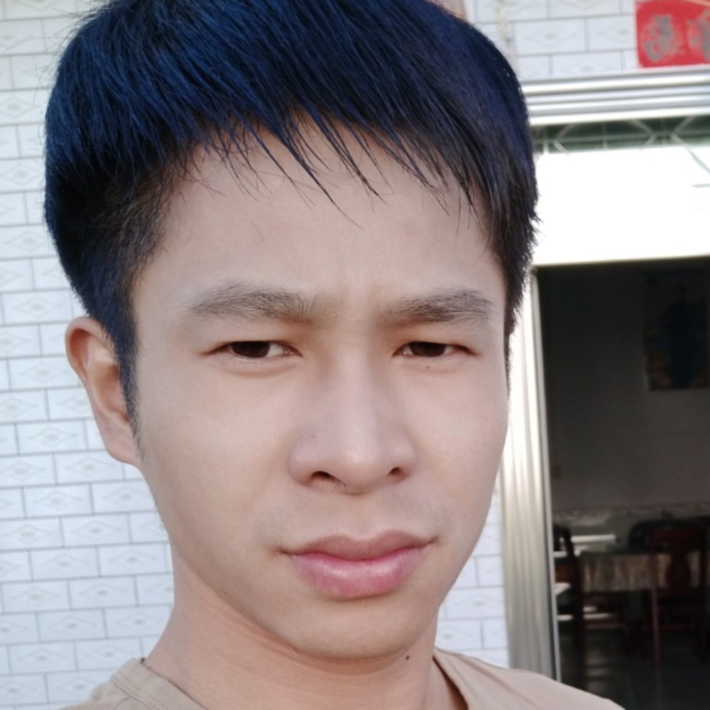 欠你的石头的照片