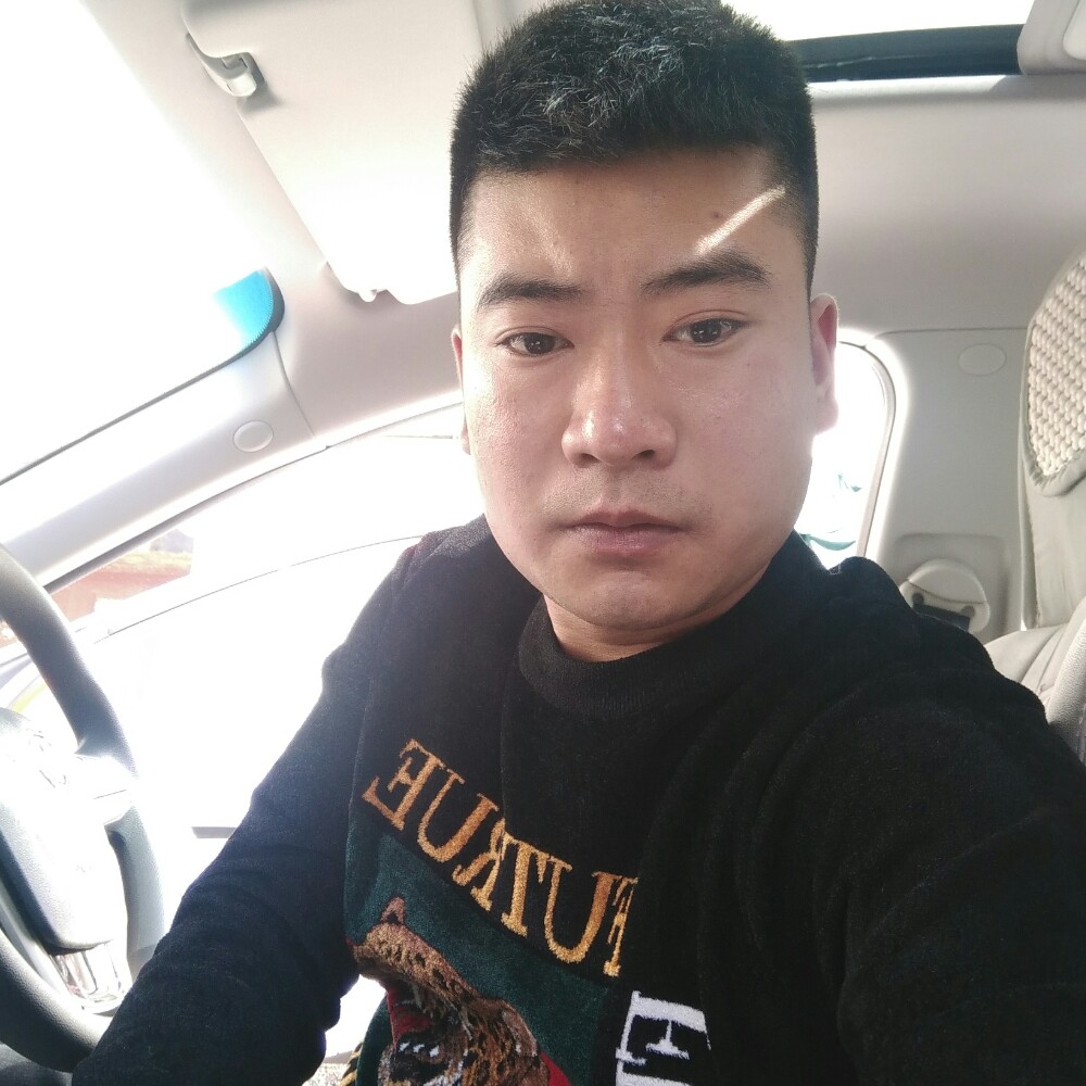 直率深拥半夏的照片