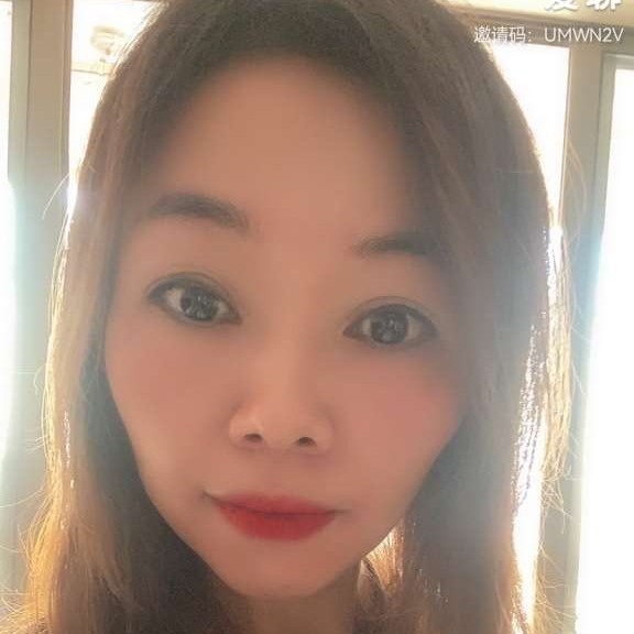 情如深的照片