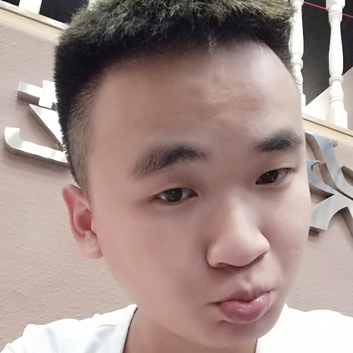 航哆哆的照片