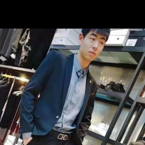 C磊L的照片