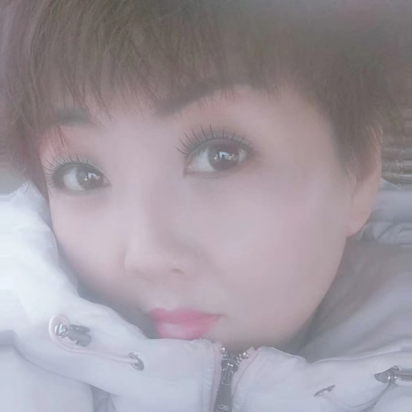 铅笔吃醋朴素的照片