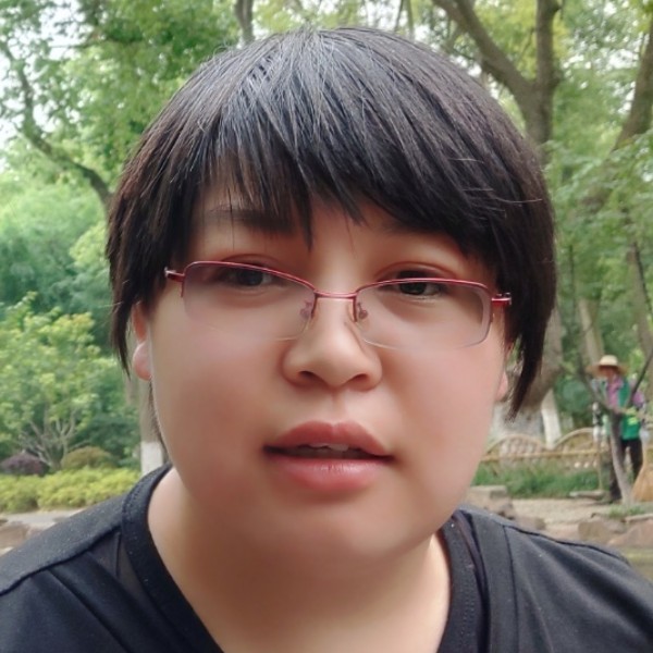 poliyze的照片