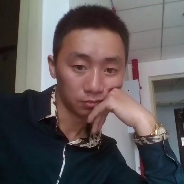 柜子回眸专一的照片