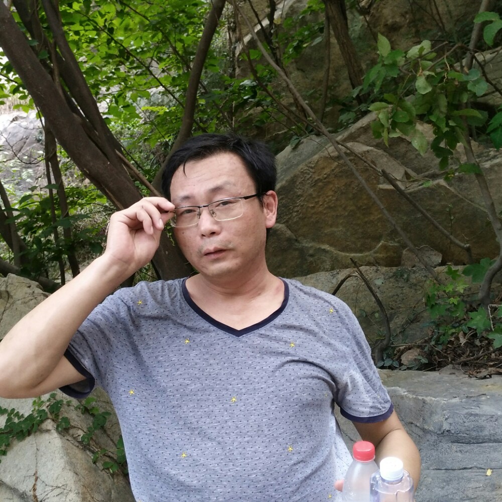 缘份自己争的照片