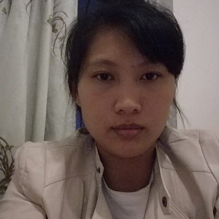英俊笑靥的照片