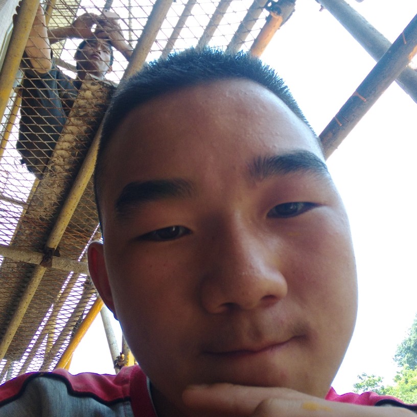 难过打的照片