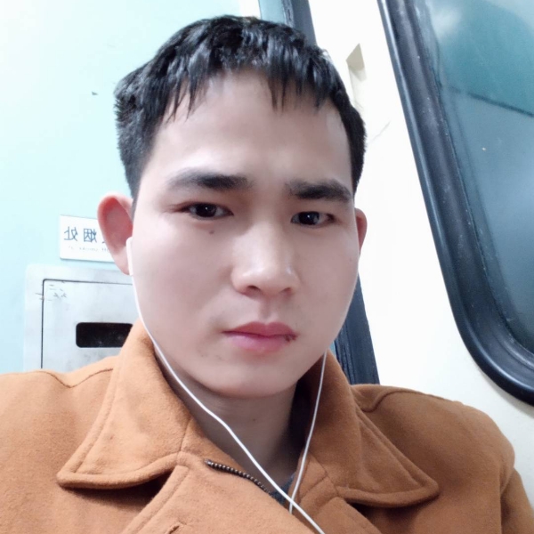 手机踢流年的的照片