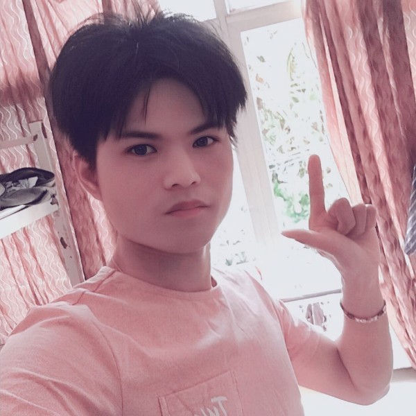 陌生到熟悉的照片