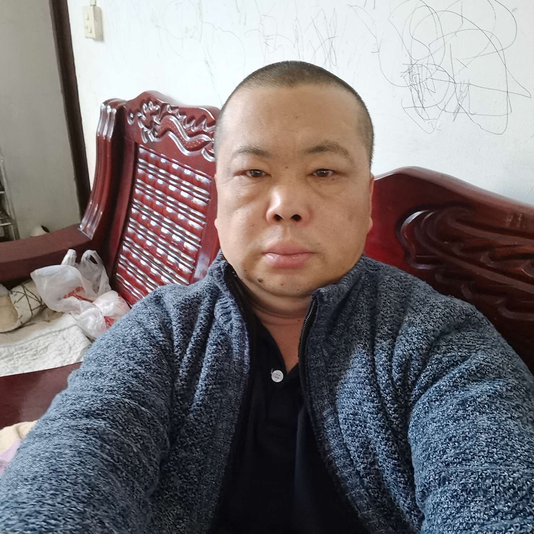 浮波结实的照片