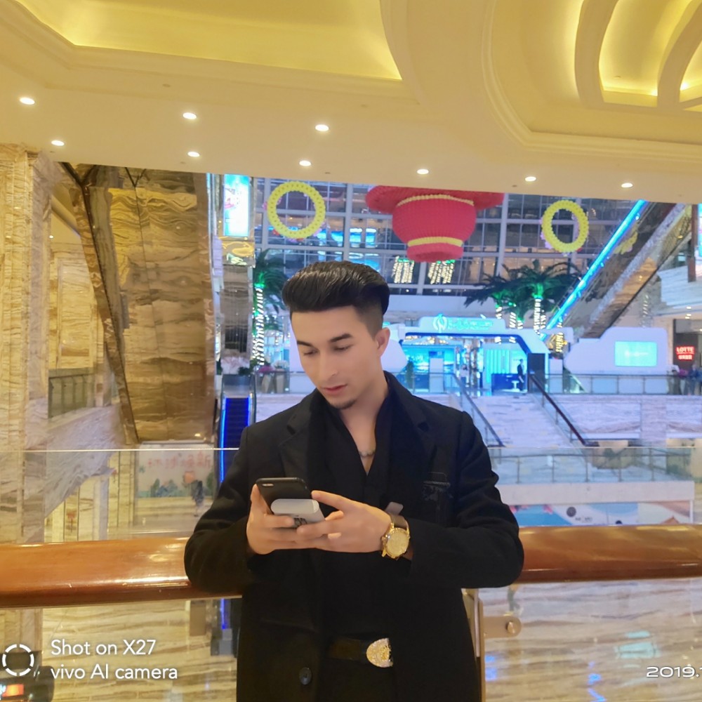 麦总的照片