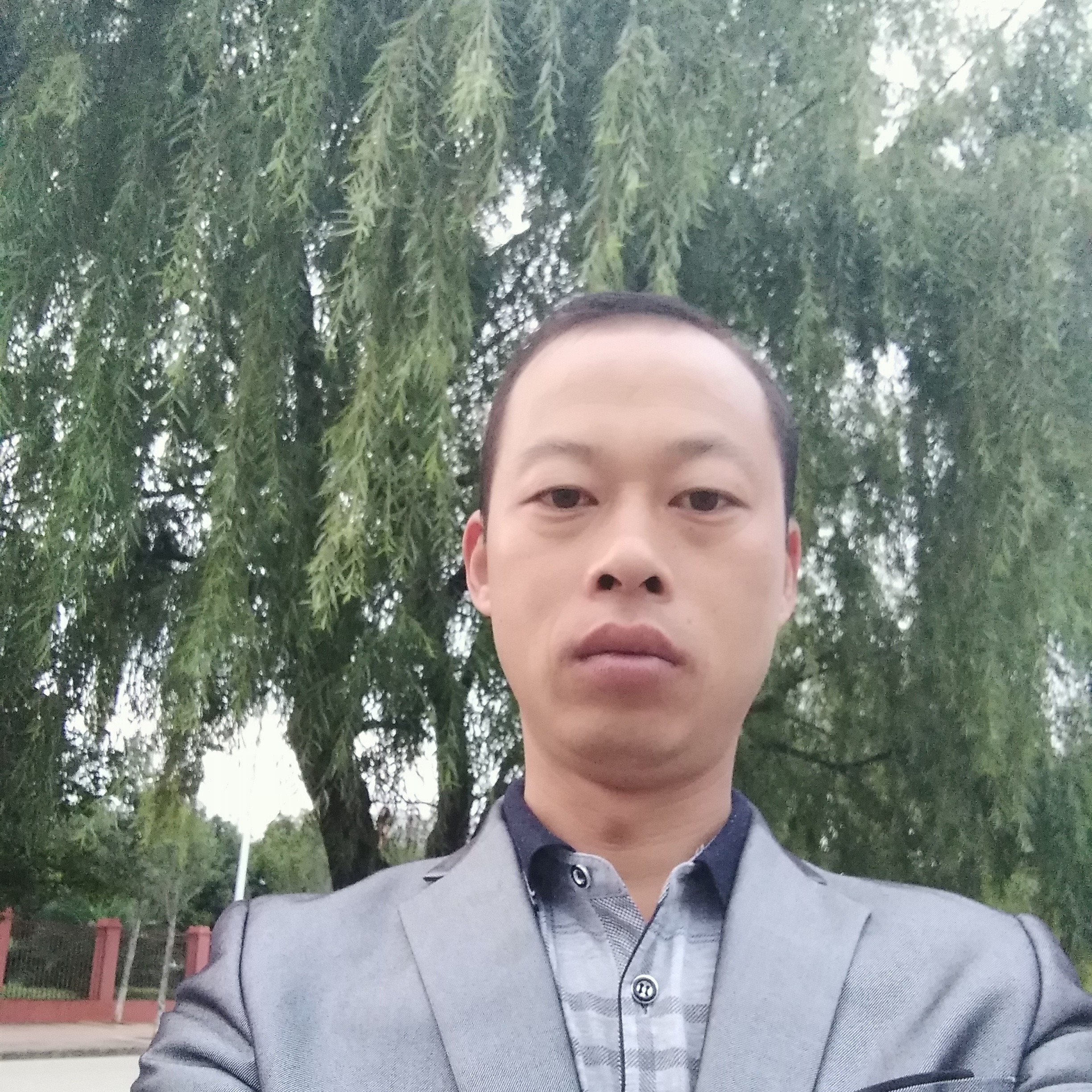 王绍兵的照片