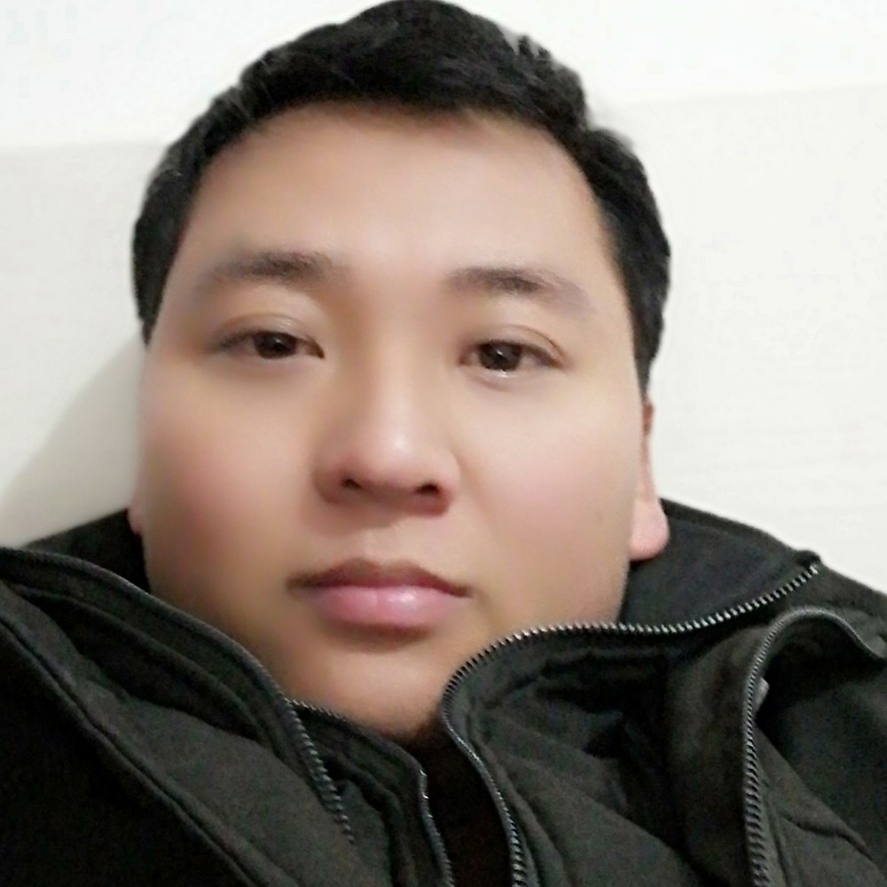 万海辉的照片