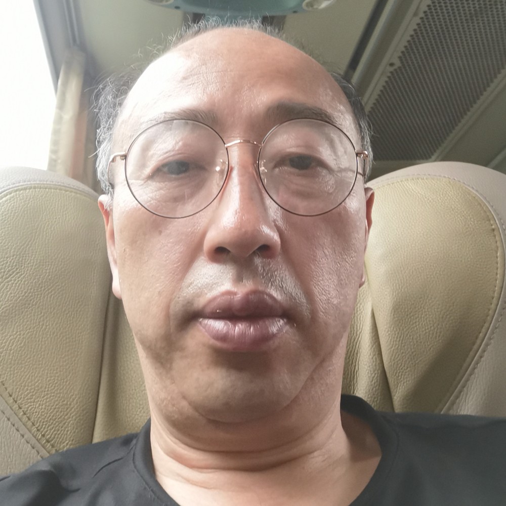 罗蒙的照片