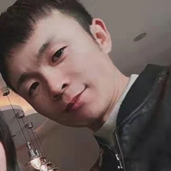 兔二爷的照片