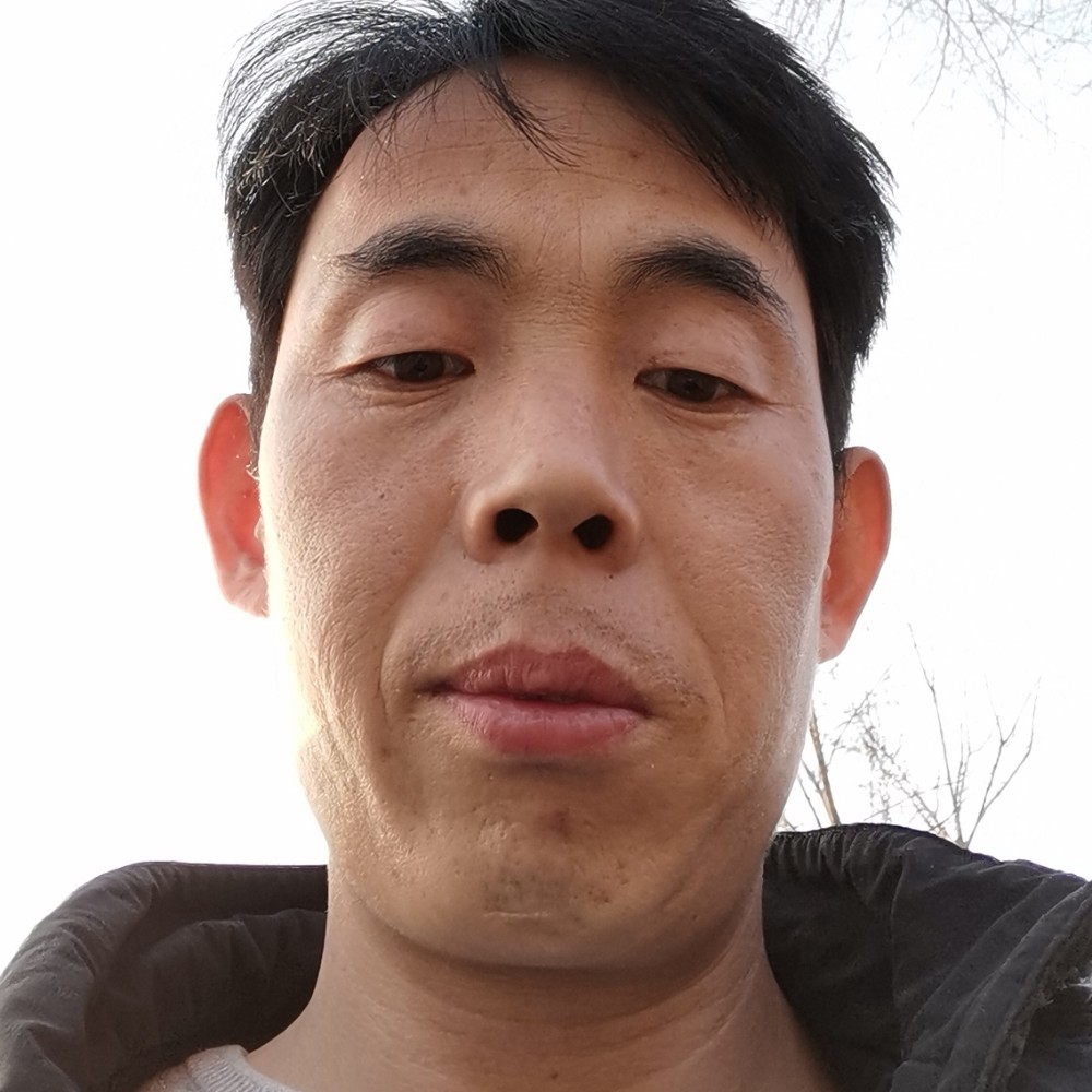店员打恬静的照片