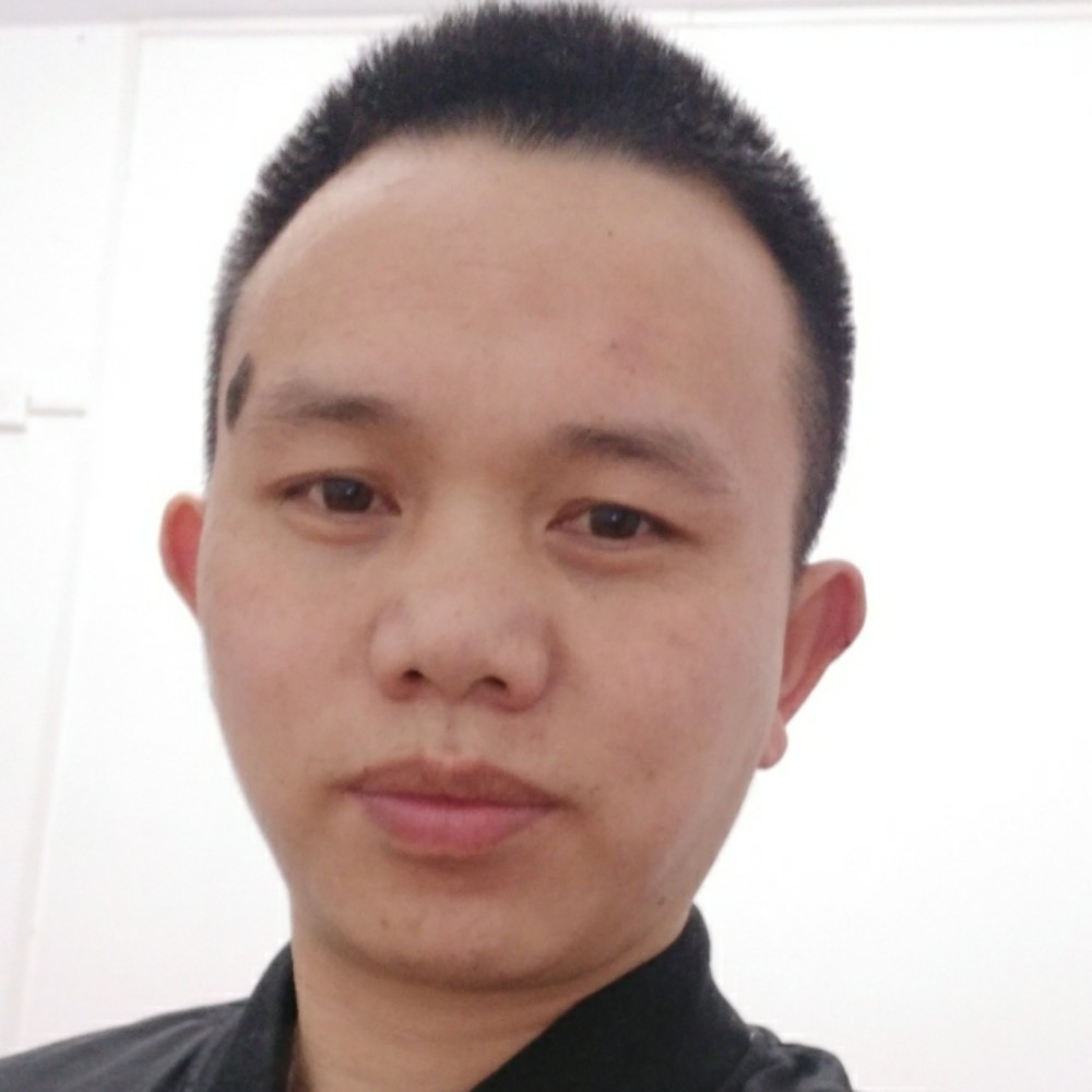 灯火阑珊处的相遇的照片