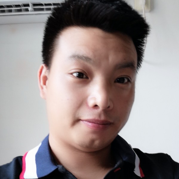 小天鹅隐形的照片
