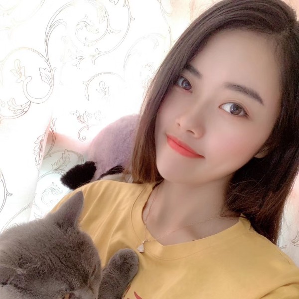 韶华請明亮的照片