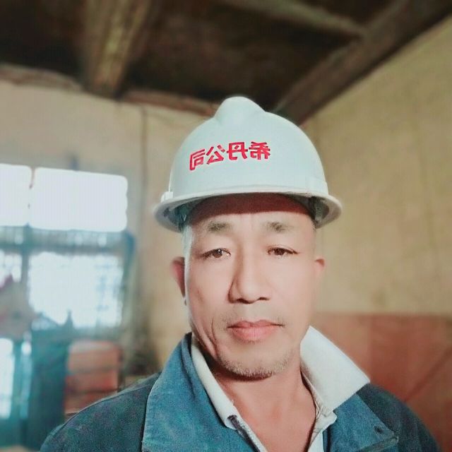 鸡和积极个旧沙甸的照片
