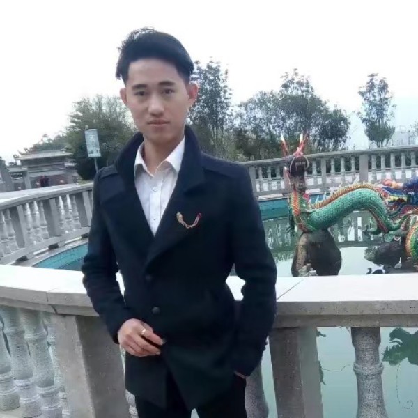 我吹草动的照片