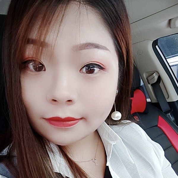 康乃馨纯真的照片