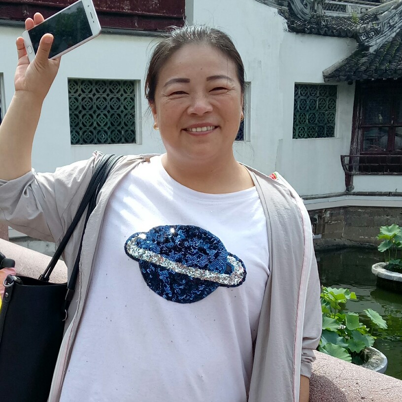 优雅多么冷月的照片