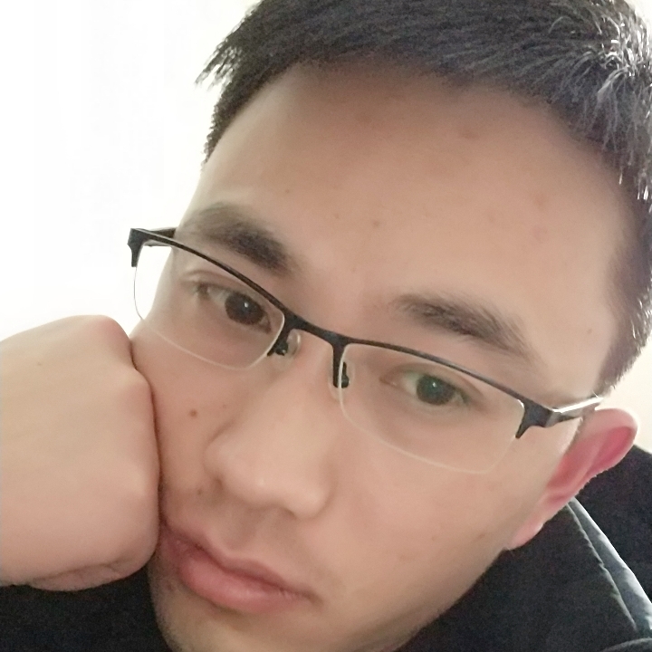 单身挽手往事的照片