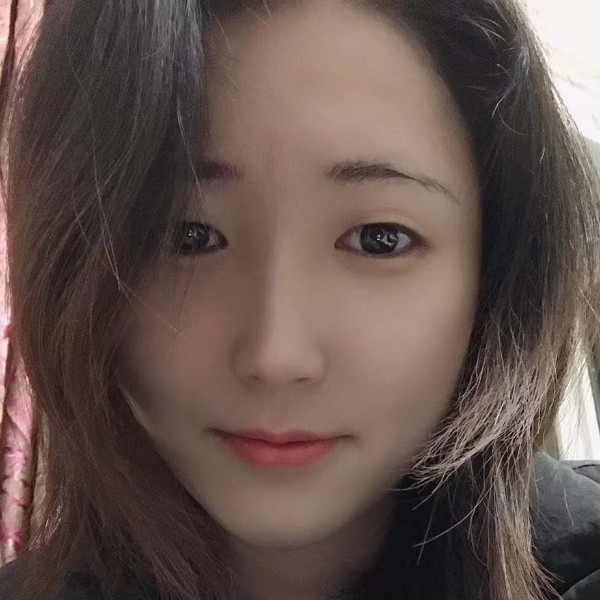 伊怡以忆的照片