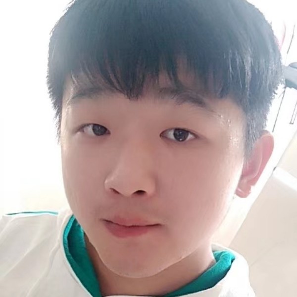 执笔亦染尘的照片