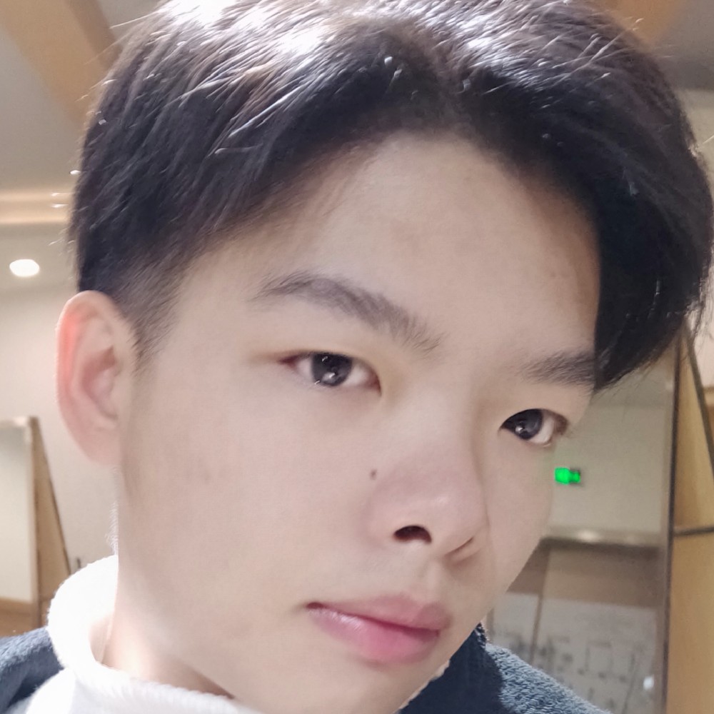 有人陪你颠沛流的照片