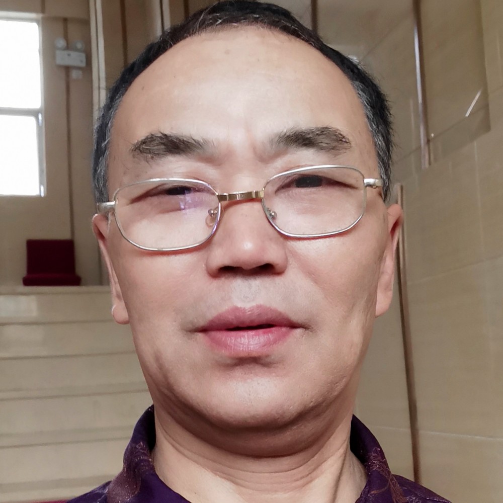阳光辉煌尹先生的照片