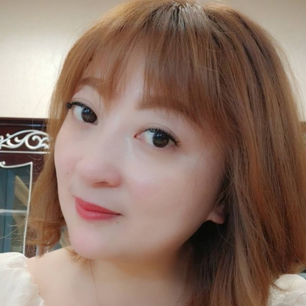内向保卫小海豚的照片