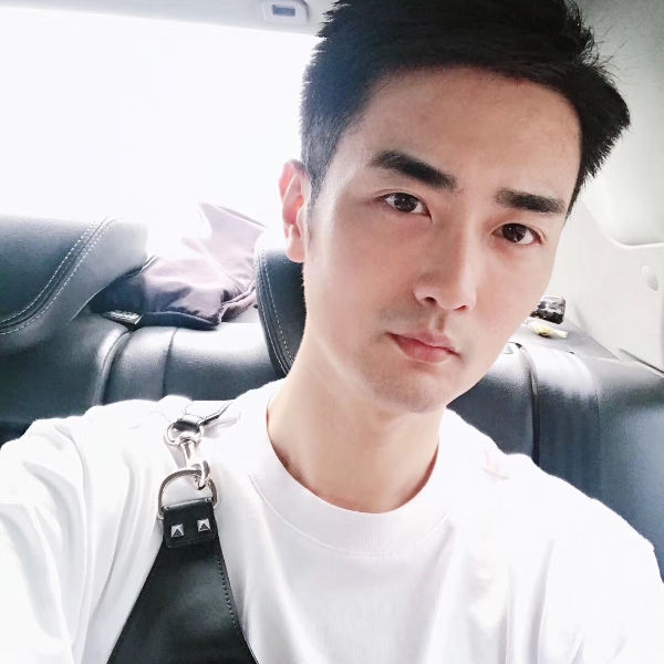 陆陆絮絮的照片