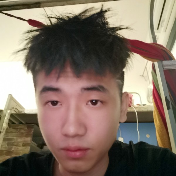 都是酸奶何必装纯的照片