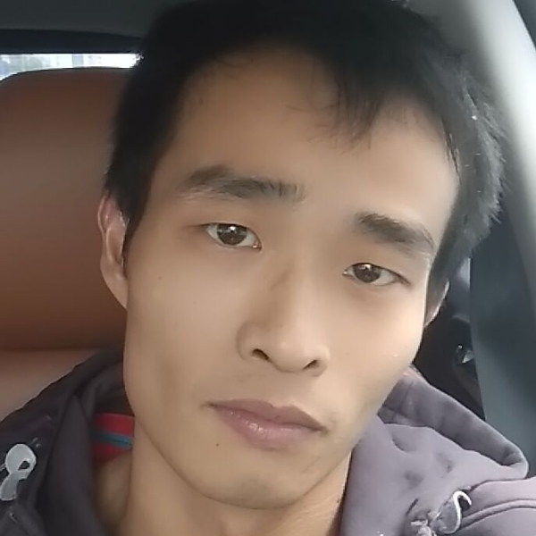 难过枕头的照片