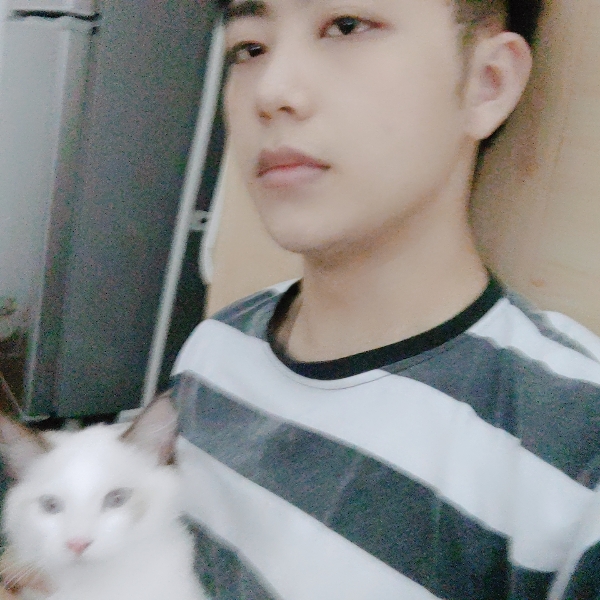 尊敬凝眸绿茶的照片