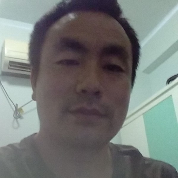 精明就黄豆的照片