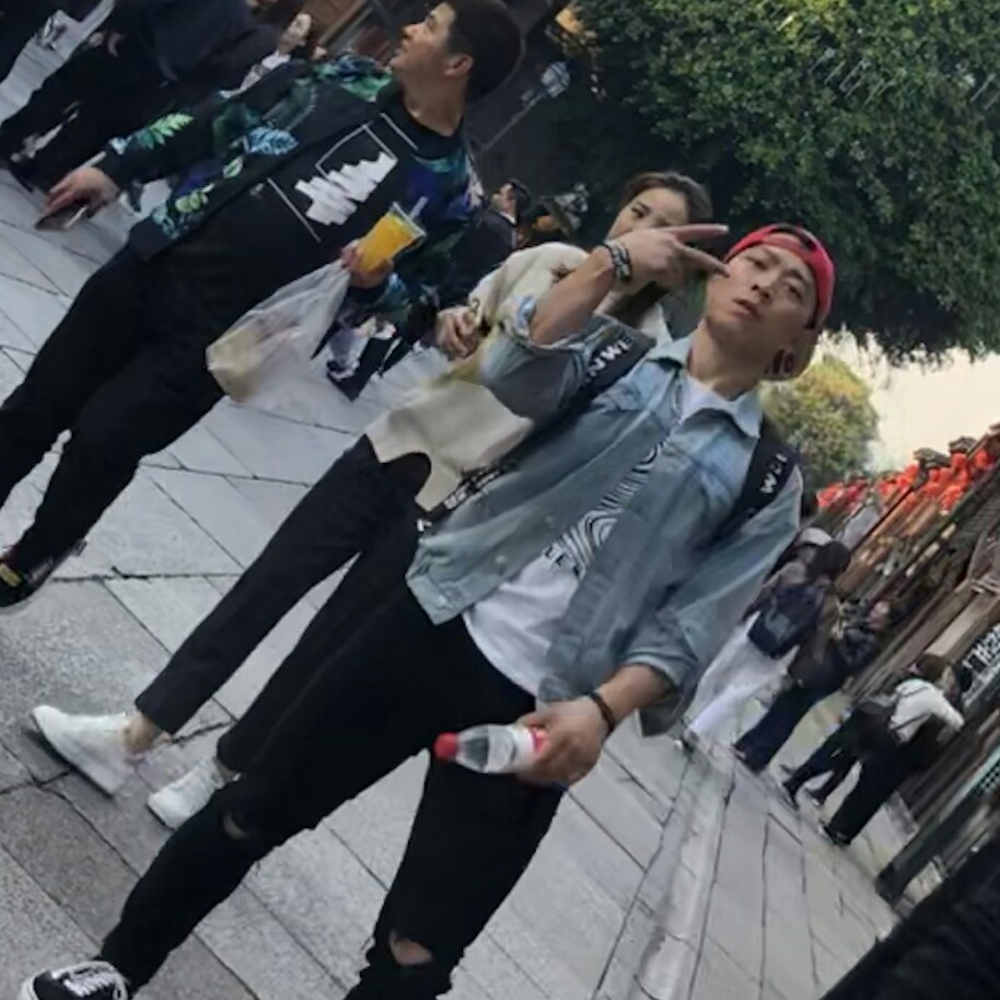 阿凡~的照片