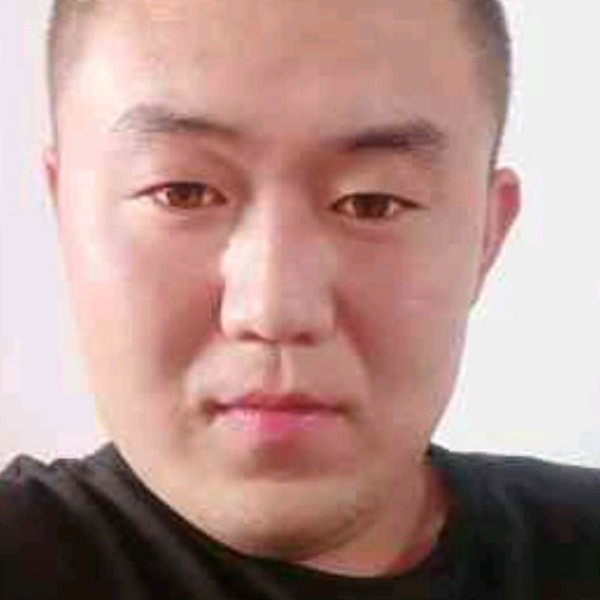 唇膏紧张的照片