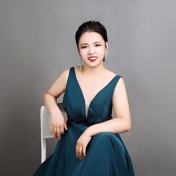 美满等于红玫瑰的照片