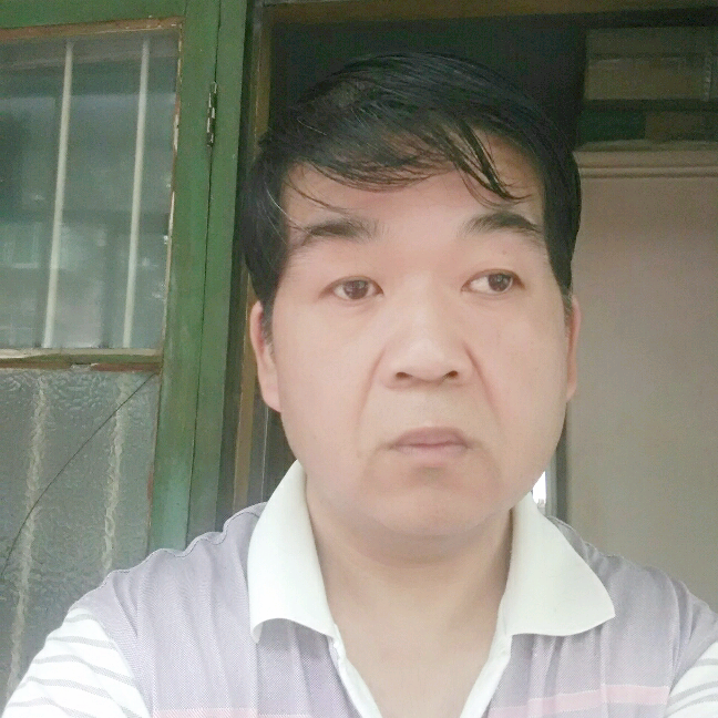 红木先生的照片