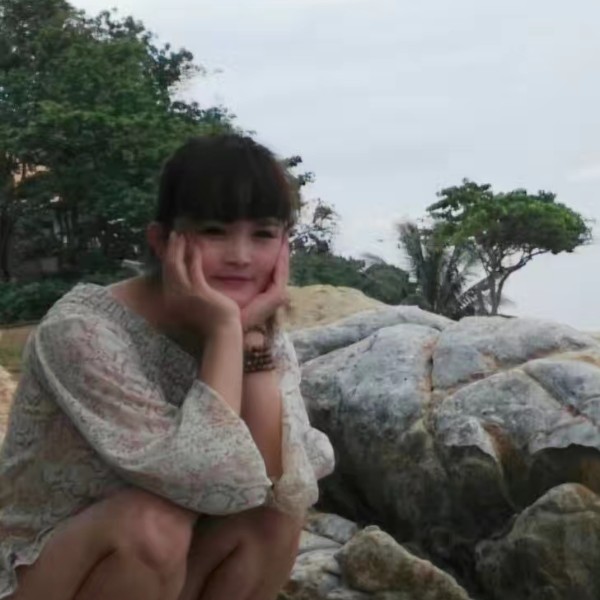 本卿的照片
