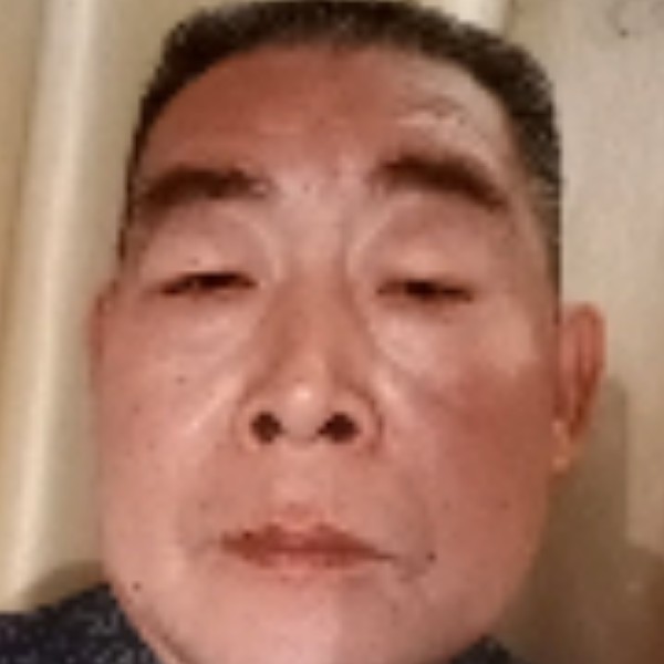 任性漫步春华的照片