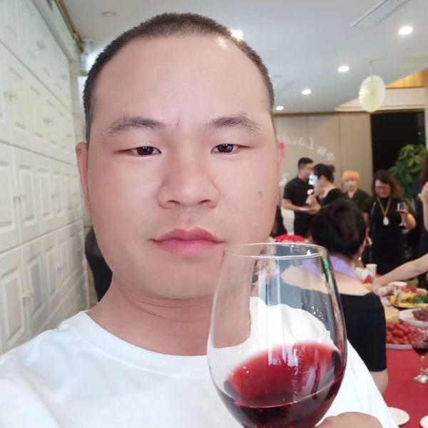 谢永忠的照片