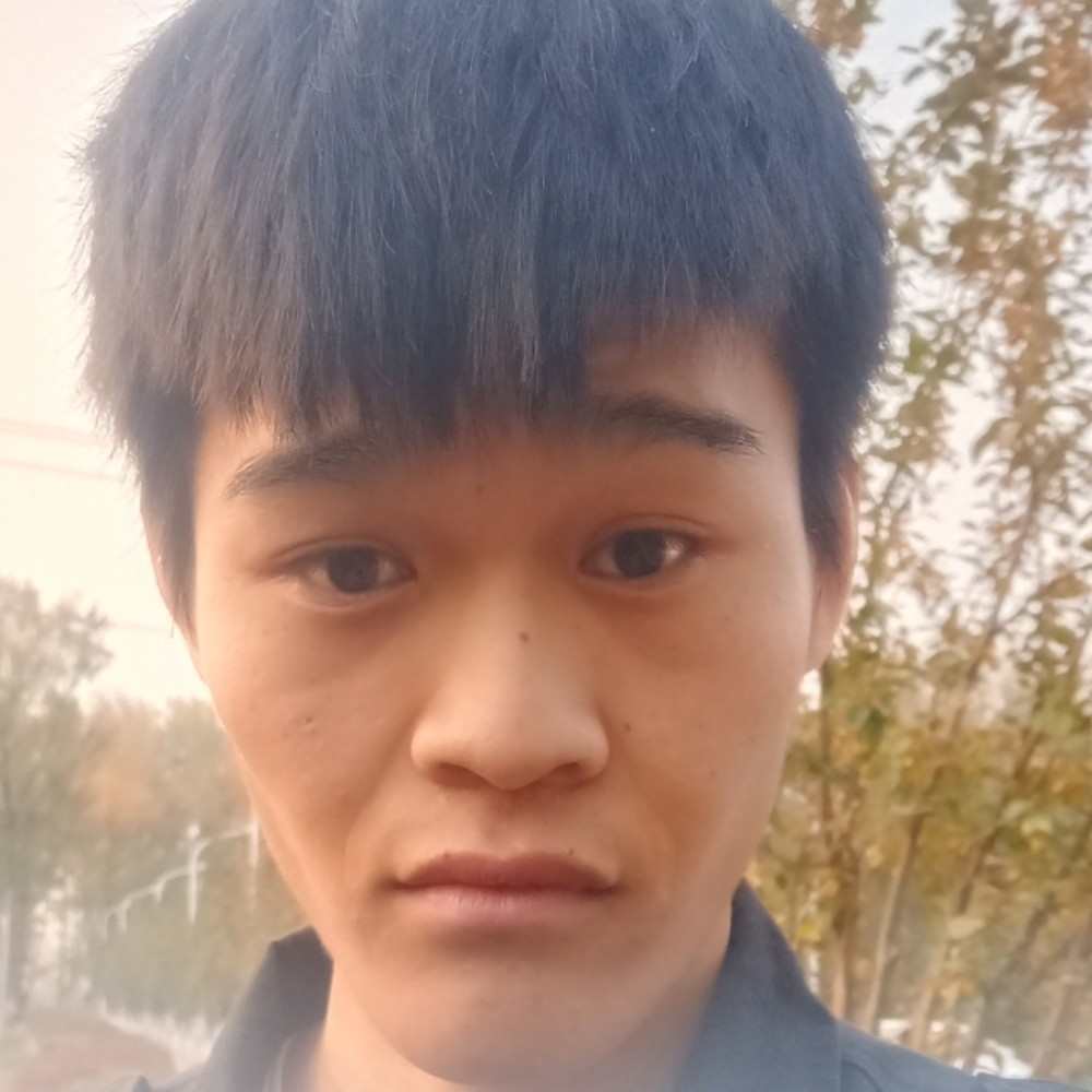 月夜寒影的照片