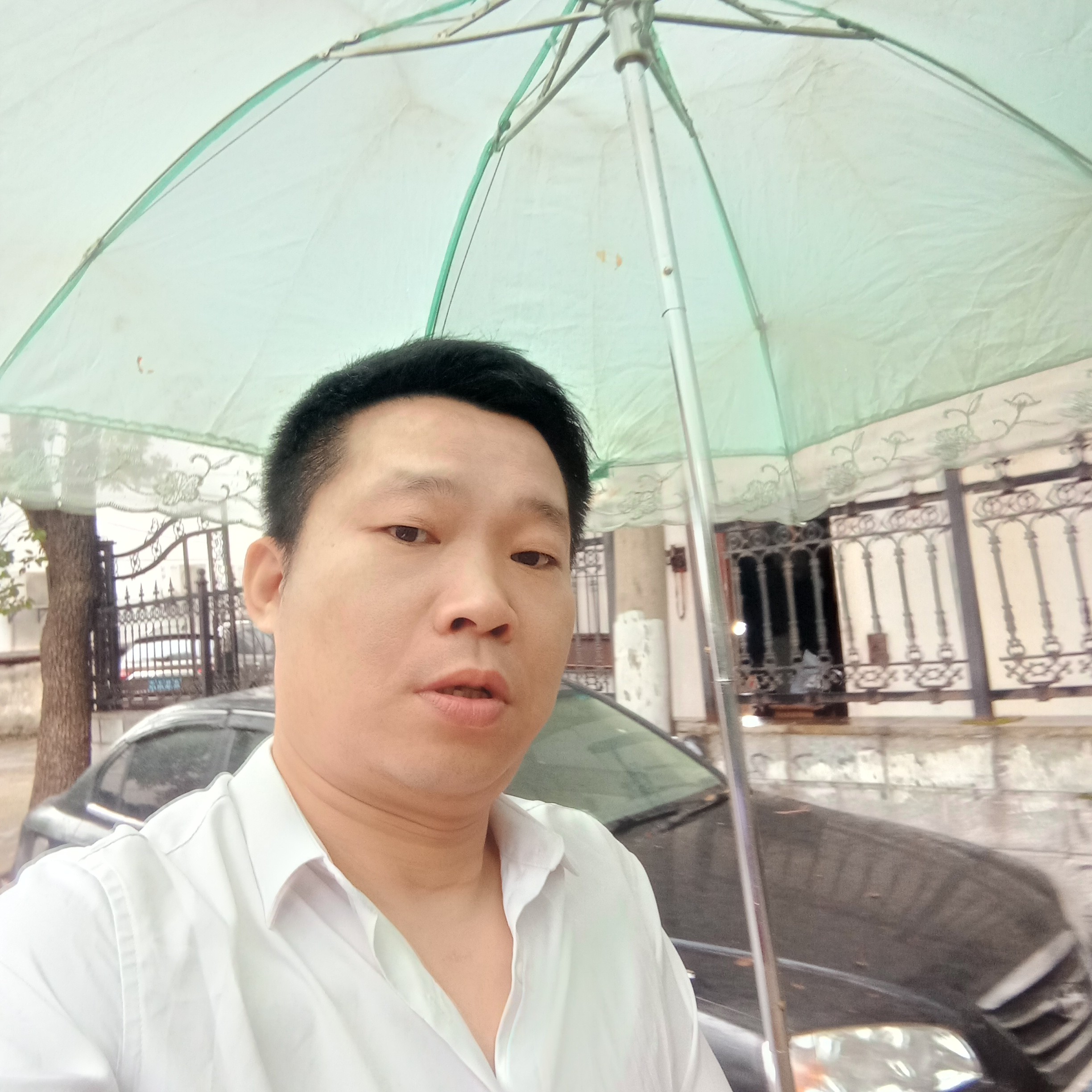 谁让我伤心的照片