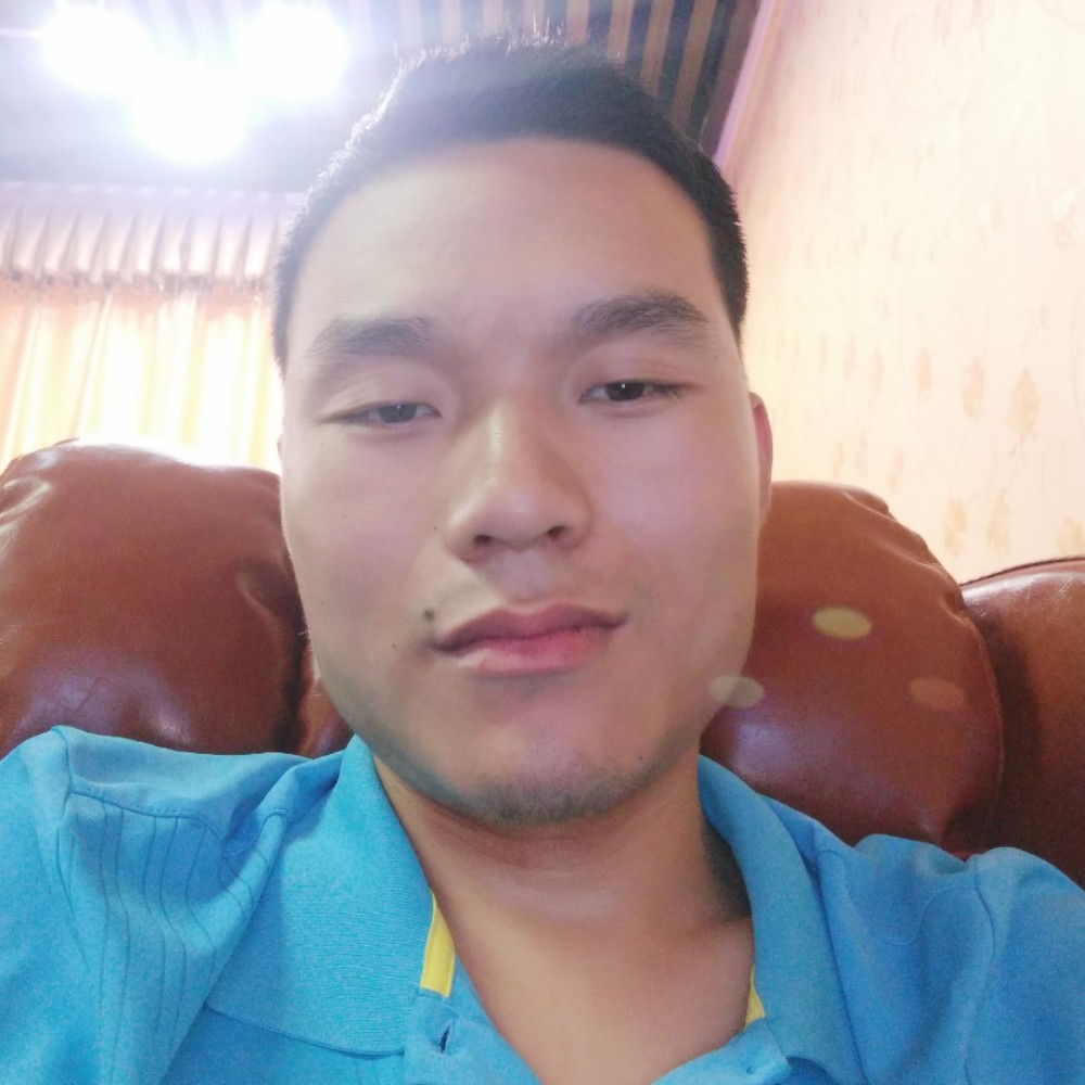 等待身影的照片