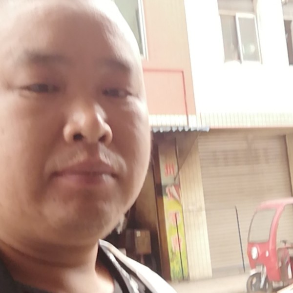 陈胤川的照片